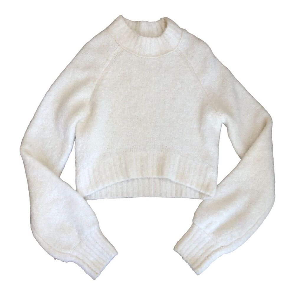 Urban Outfitters $64 Cleo Mock Neck Cropped‎ Sweater Size L Pearl White Soft